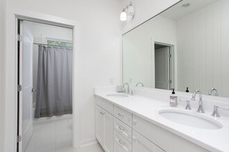 1702 Bivins St in Durham, NC - Building Photo - Building Photo