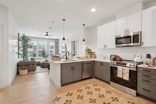 The Kempson in Metuchen, NJ - Building Photo