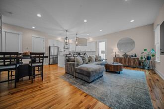 3109 Curtis St in Nashville, TN - Foto de edificio - Building Photo