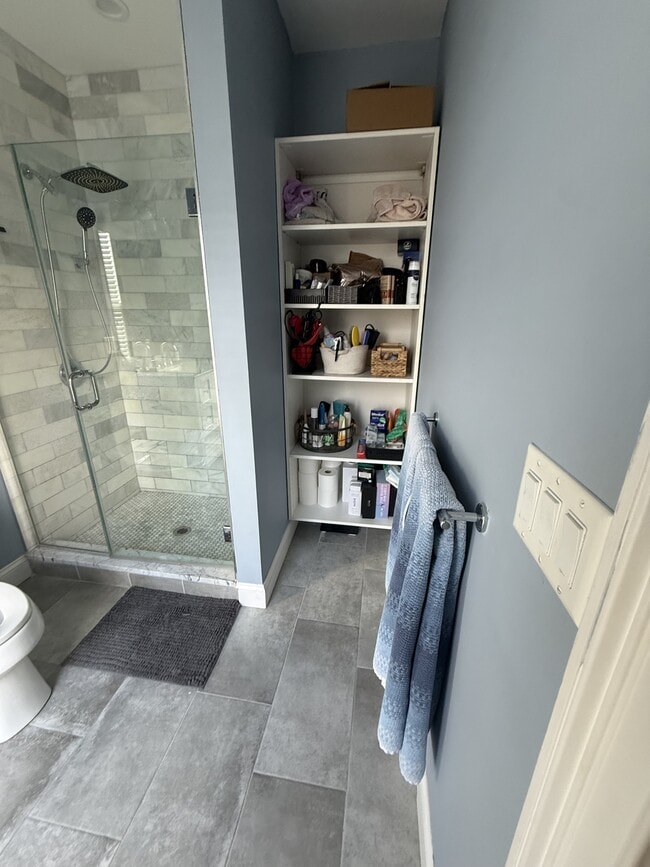 249 Lexington St, Unit 2 in Boston, MA - Foto de edificio - Building Photo