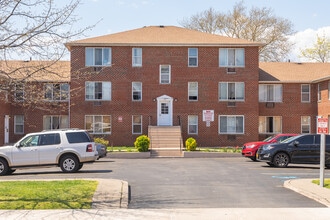646-662 Port Richmond Ave in Staten Island, NY - Building Photo - Building Photo