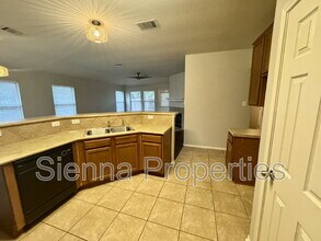 205 Bluebonnet Tr in Leander, TX - Building Photo - Building Photo