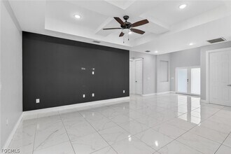 702 Norman Ave N in Lehigh Acres, FL - Building Photo - Building Photo