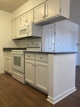 4676 White Rock Cir, Unit 11 in Boulder, CO - Building Photo - Building Photo