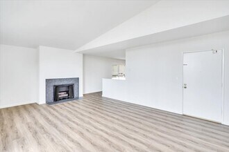 1023 21st St, Unit 3 in Santa Monica, CA - Foto de edificio - Building Photo