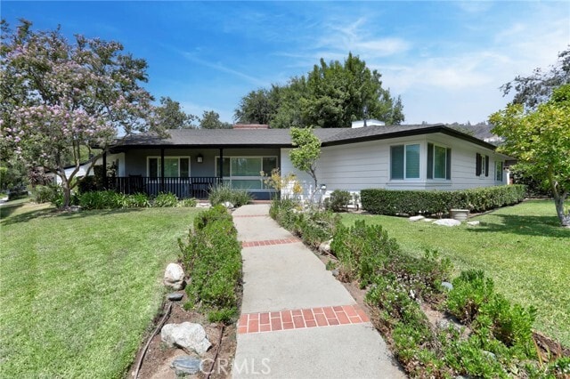 property at 1465 Linda Vista Ave