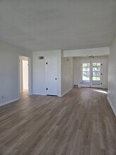 1219 N Harding Ave in Wichita, KS - Building Photo - Building Photo