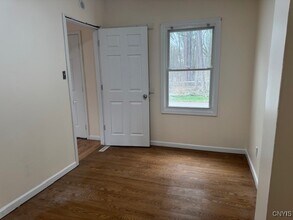 61 Seneca St in Baldwinsville, NY - Building Photo - Building Photo
