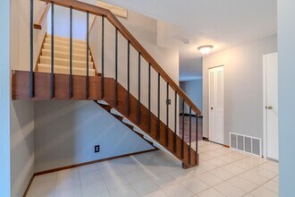 985 Big Bend Dr in Pacifica, CA - Building Photo - Building Photo