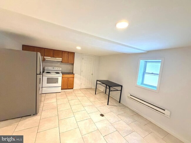 6631 Erdrick St, Unit Unit3