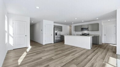 5495 Tranquilo Wy in Fort Wayne, IN - Building Photo - Building Photo