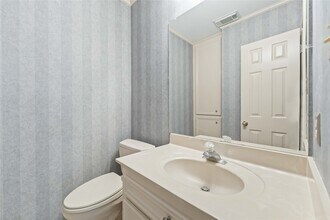 86 Heathrow Ln in Sugar Land, TX - Building Photo - Building Photo