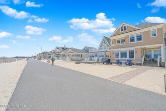 257 Beach Front in Manasquan, NJ - Building Photo - Building Photo