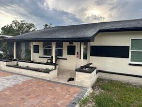 9921 Vaughn St in Gibsonton, FL - Building Photo - Building Photo