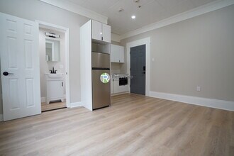142 Dorchester St in Boston, MA - Building Photo - Building Photo