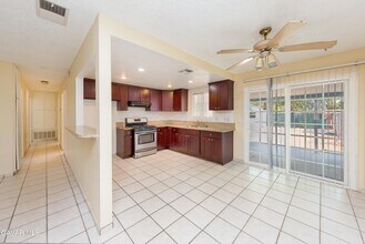 10655 E Ave R 6 in Littlerock, CA - Building Photo - Building Photo