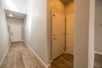 8253 Arden Landing Pl in Las Vegas, NV - Building Photo - Building Photo