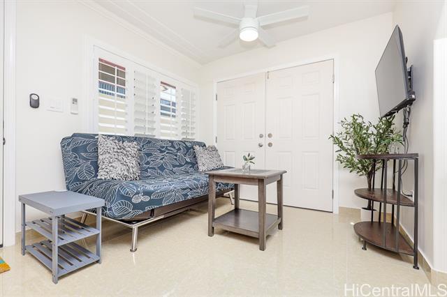 922 21st Ave in Honolulu, HI - Building Photo - Building Photo