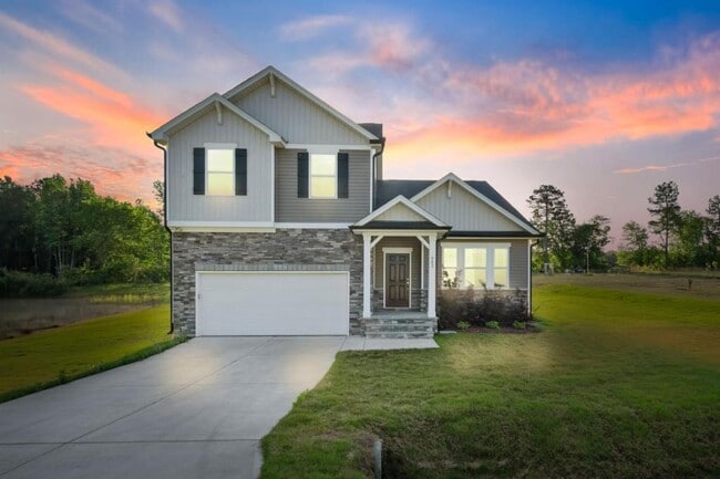 482 Olivia Crossing Ct in Four Oaks, NC - Building Photo - Building Photo