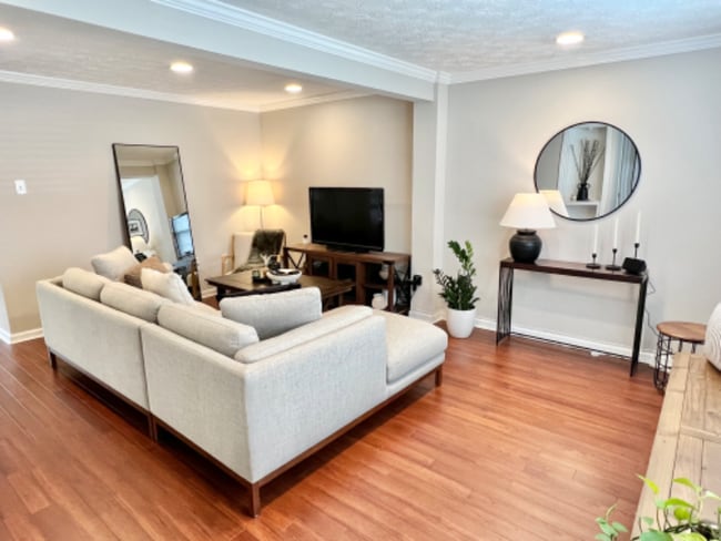 7821 Edmunds Way in Elkridge, MD - Building Photo - Building Photo