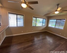 91-1054-1054 Pakaweli St in Kapolei, HI - Building Photo - Building Photo