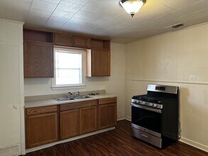 701 Cranford St in Sulphur Springs, TX - Building Photo - Building Photo