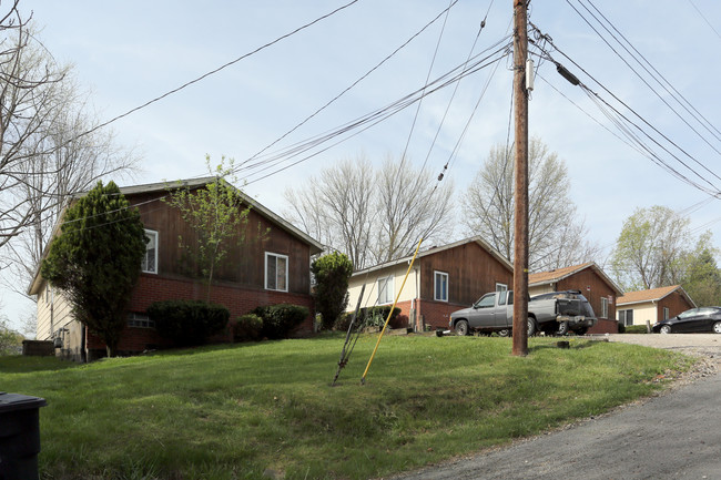 1618-1632 Merrill Ave in Akron, OH - Foto de edificio - Building Photo