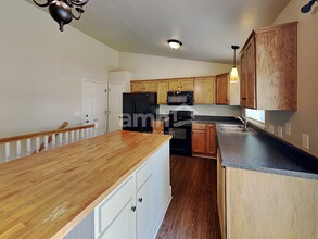 2161 S 1800 W in Syracuse, UT - Building Photo - Building Photo