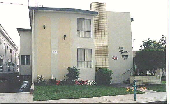 138 W Kelso St in Inglewood, CA - Building Photo