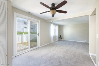 267 Deepwood Dr in Wadsworth, OH - Building Photo - Building Photo