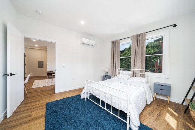 property at 224 Garfield Ave