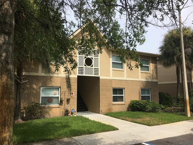 9950 Turf Way in Orlando, FL - Building Photo - Building Photo