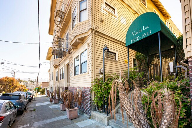 Vue De Lac Apartments