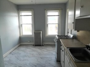 35 Buchanan St in Albany, NY - Building Photo - Building Photo