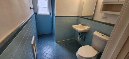 417 S Vandiver Rd in Terrell Hills, TX - Building Photo - Building Photo