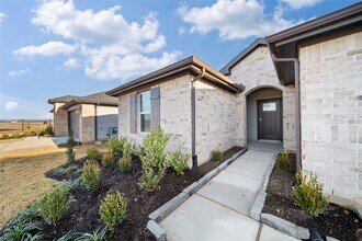 31134 Winchester Fls Ct in Fulshear, TX - Building Photo - Building Photo