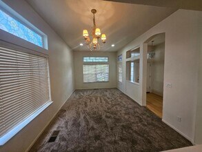 7873 Morro Ave in Sparks, NV - Building Photo - Building Photo