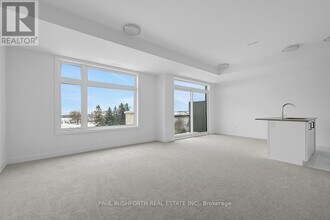 1027 Silhouette Private in Ottawa, ON - Building Photo - Building Photo