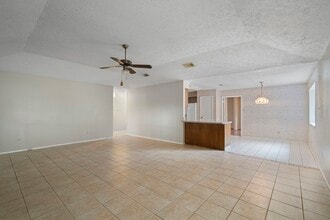3627 Hombly Rd in Houston, TX - Foto de edificio - Building Photo