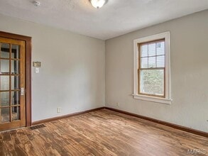 5611 Hallows Ave in East St. Louis, IL - Building Photo - Building Photo