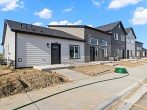 Canyon Ridge Townhomes in Billings, MT - Building Photo - Building Photo
