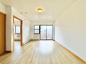 8505 57th Ave in Queens, NY - Building Photo