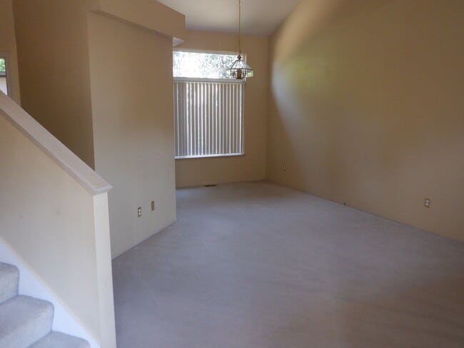 5610 Mt Baker St SE in Lacey, WA - Building Photo - Building Photo