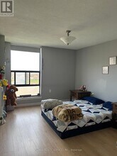 18 Knightsbridge Rd in Brampton, ON - Building Photo - Building Photo