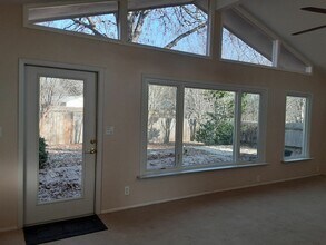 8310 Hastings in San Antonio, TX - Building Photo - Building Photo