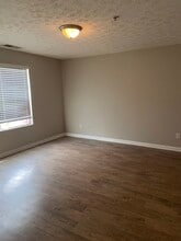 14303 Waldrop Cove in Decatur, GA - Foto de edificio - Building Photo