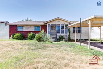 4225 SE Elmhurst Ln in Lawton, OK - Building Photo - Building Photo