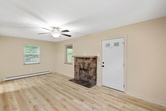 610 Brown Ave in Turtle Creek, PA - Building Photo - Building Photo