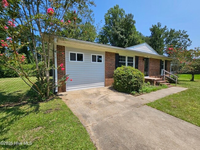 property at 39 Cornell Dr