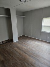 157 SW Shady Ln in Lake City, FL - Foto de edificio - Building Photo